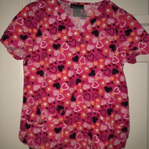 Heart scrub top